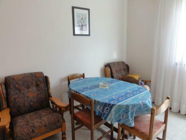 Nice And Cozy Apartment Ferry In Медулин Екстериор снимка